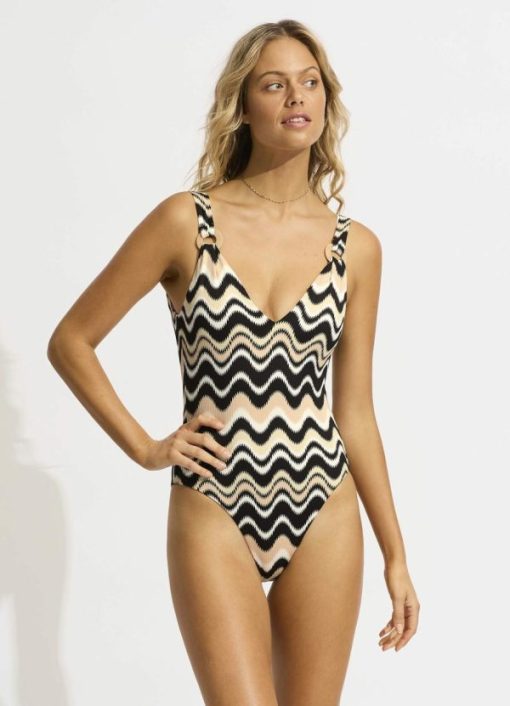 Chicfinity.shop2225f10365 1