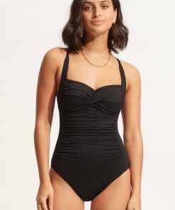 Chicfinity.shop2518055c13 1