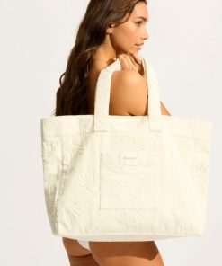 Chicfinity.shop4b48749d30 1
