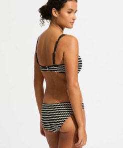 Chicfinity.shop7feb7233c9 4