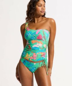 Chicfinity.shop9e568f5b52 1